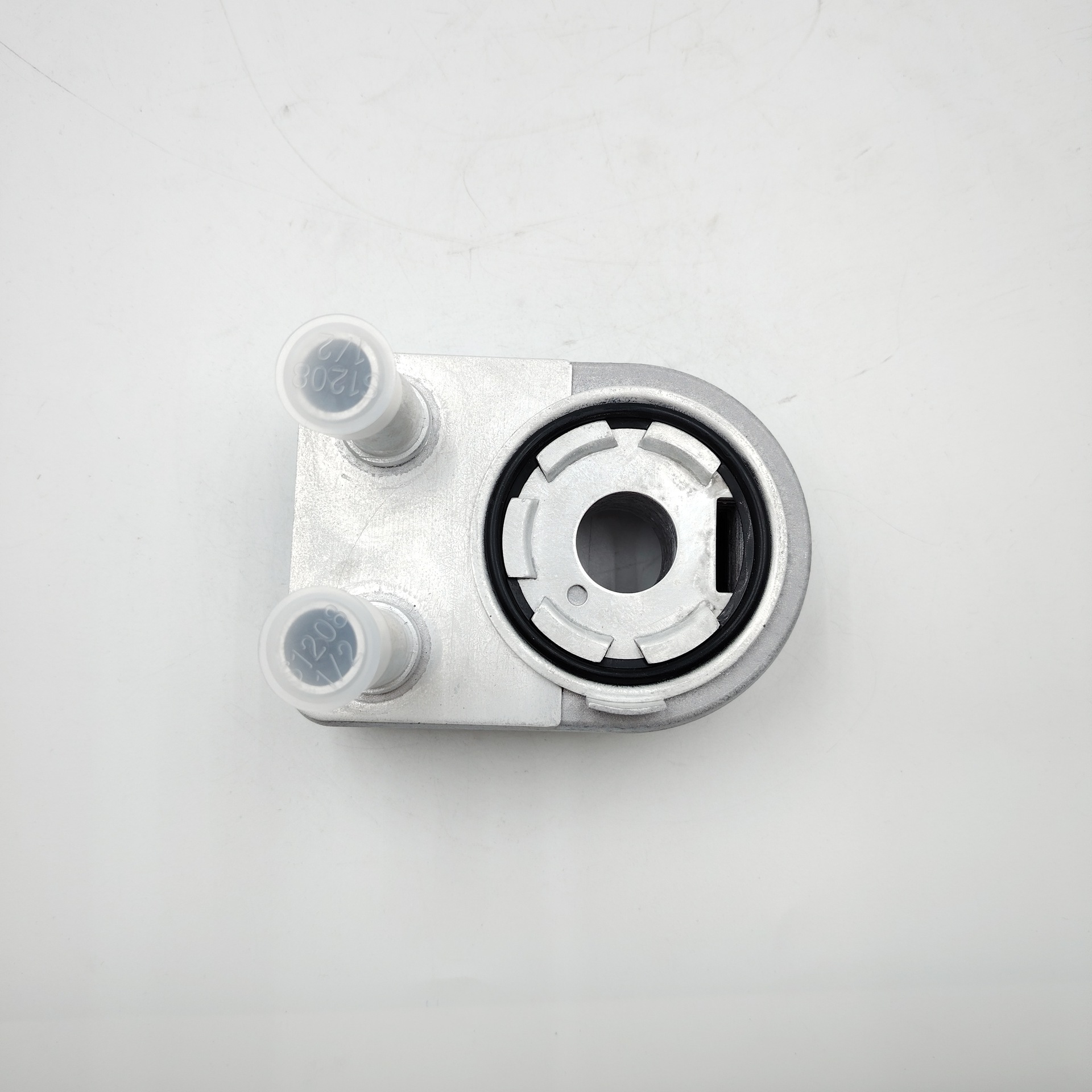 1013100-EG01T is suitable for Great Wall engine oil cooler, oil cooler for domestic vehicles