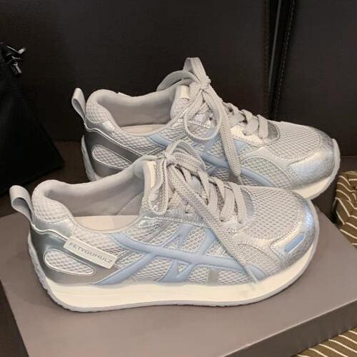 Sneakers for women's summer mesh breathable 2026 new style popular running shoes, light soft soles, ultra-light casual dad shoes