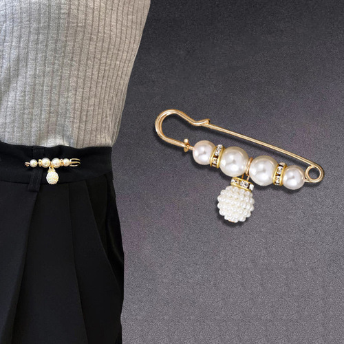 Pearl anti-exposure brooch brooch European and American anti-exposure buckle Korean version waist pin simple factory direct sale