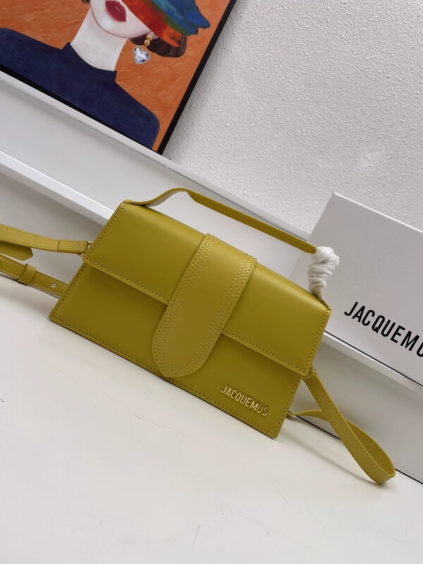 2025 新ジャックムスハイエンドテクスチャ多用途ファッション本革ショルダークロスボディハンドヘルドレディースバッグ小さな正方形バッグ|undefined