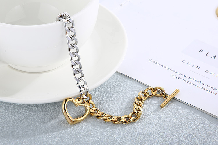 Wholesale European and American Trend Peach Heart Bracelet Necklace Set Wholesale