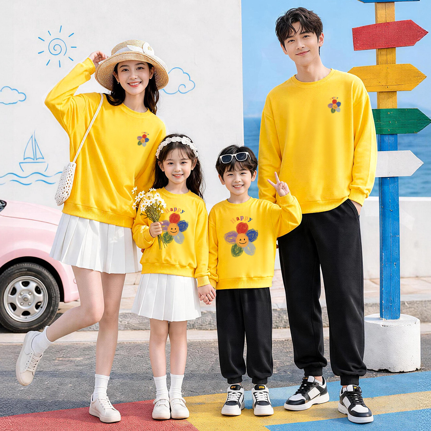 New autumn and winter warm family matching sweatshirts for a family of four, casual and versatile long-sleeve tops for mother and son, father and son