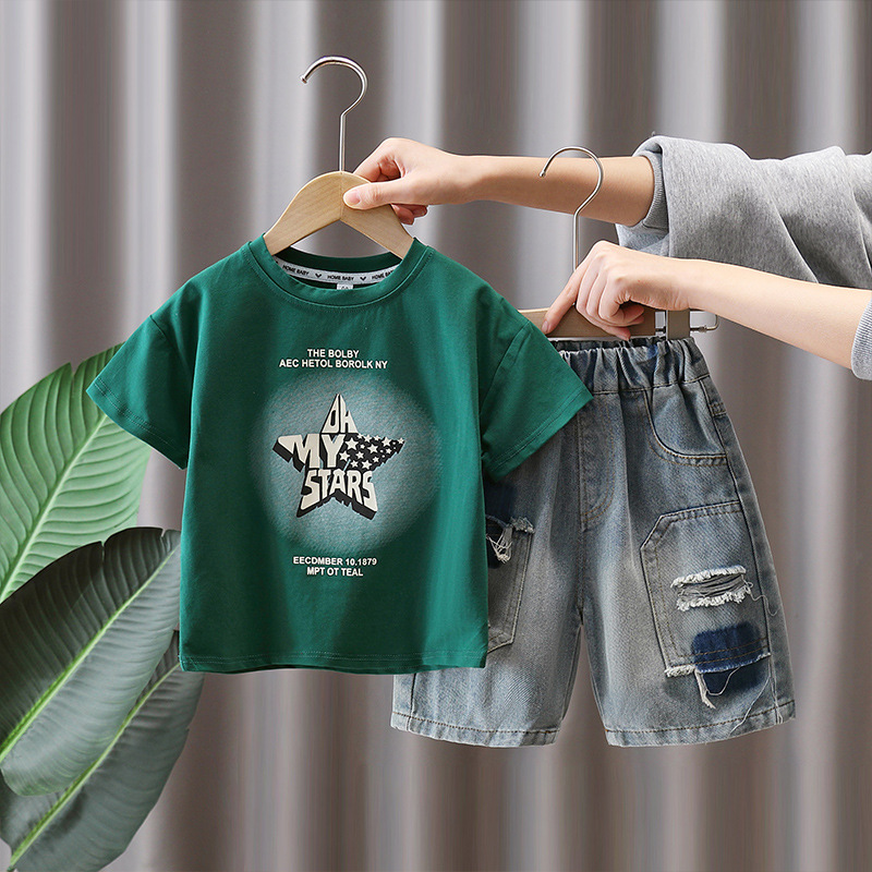 7129 Traje de verano para niños Cool y guapo, estrella de cinco puntas, camiseta de manga corta, pantalones cortos, traje de dos piezas de verano para niños