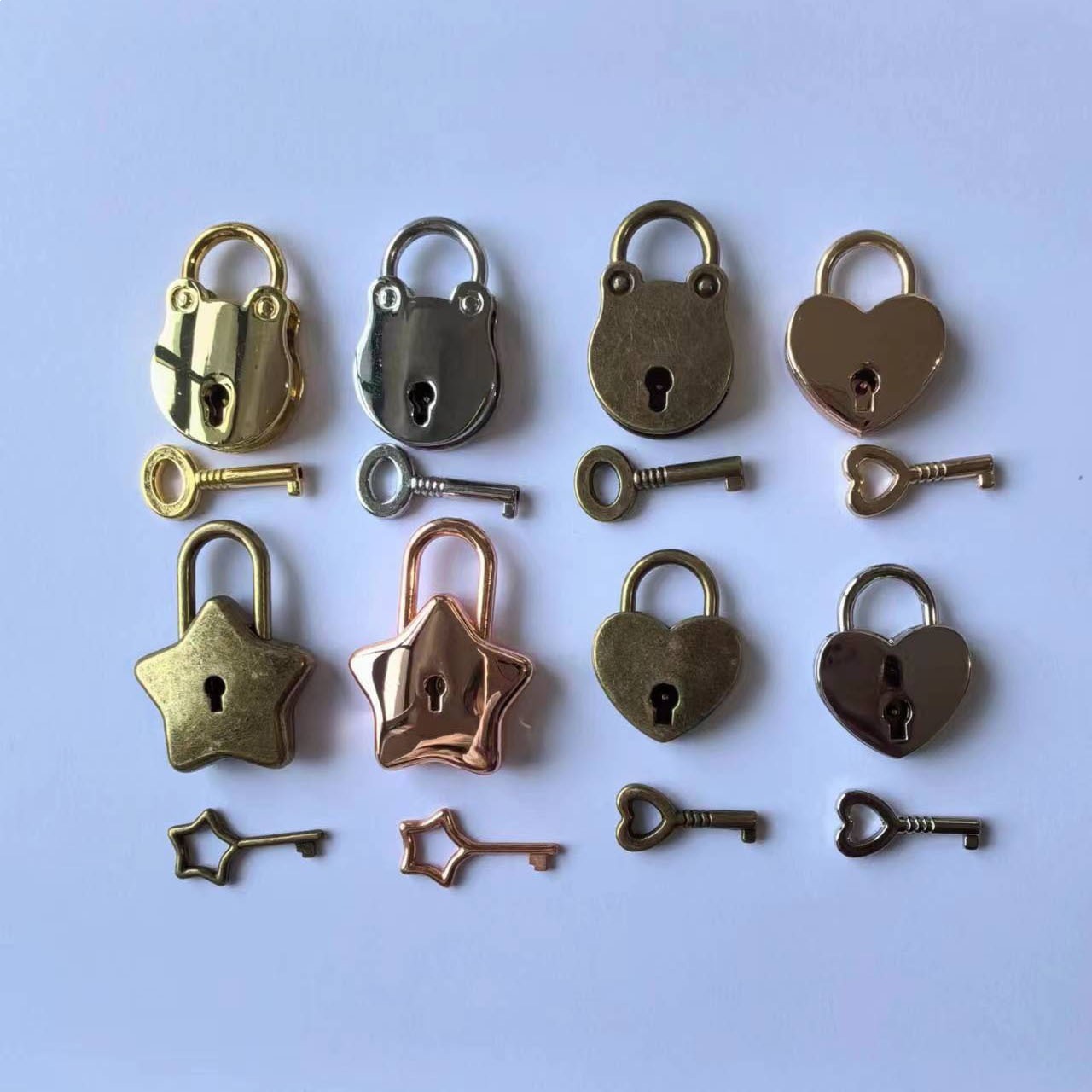 Yunchang Little Bear Alloy Padlock Retro Cartoon Small Lock for Bags and Notebooks Antique Bronze Alloy Lock