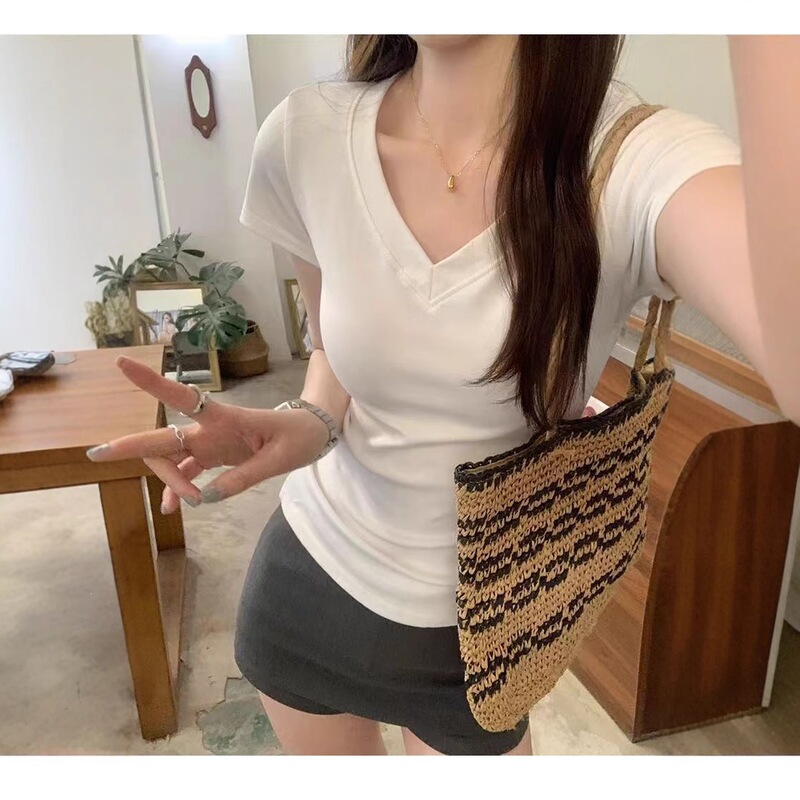 Miaona Women's Summer Short-Sleeve T-Shirt with V-Neck, Round Neck, and Waist-Cinching Design, Comfortable and Slim-Fitting American-Style Spicy Girl Top Miaona Women's Summer Short-Sleeve T-Shirt with V-Neck, Round Neck, and Waist-Cinching Design, Comfortable and Slim-Fitting American-Style Spicy Girl Top