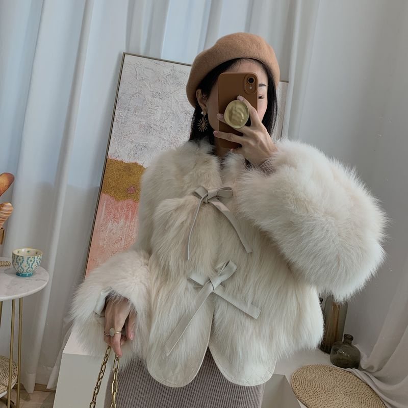 Off-season clearance sale: Faux fox fur coat, short style, 2023 autumn/winter new Korean style, versatile belted thick top.