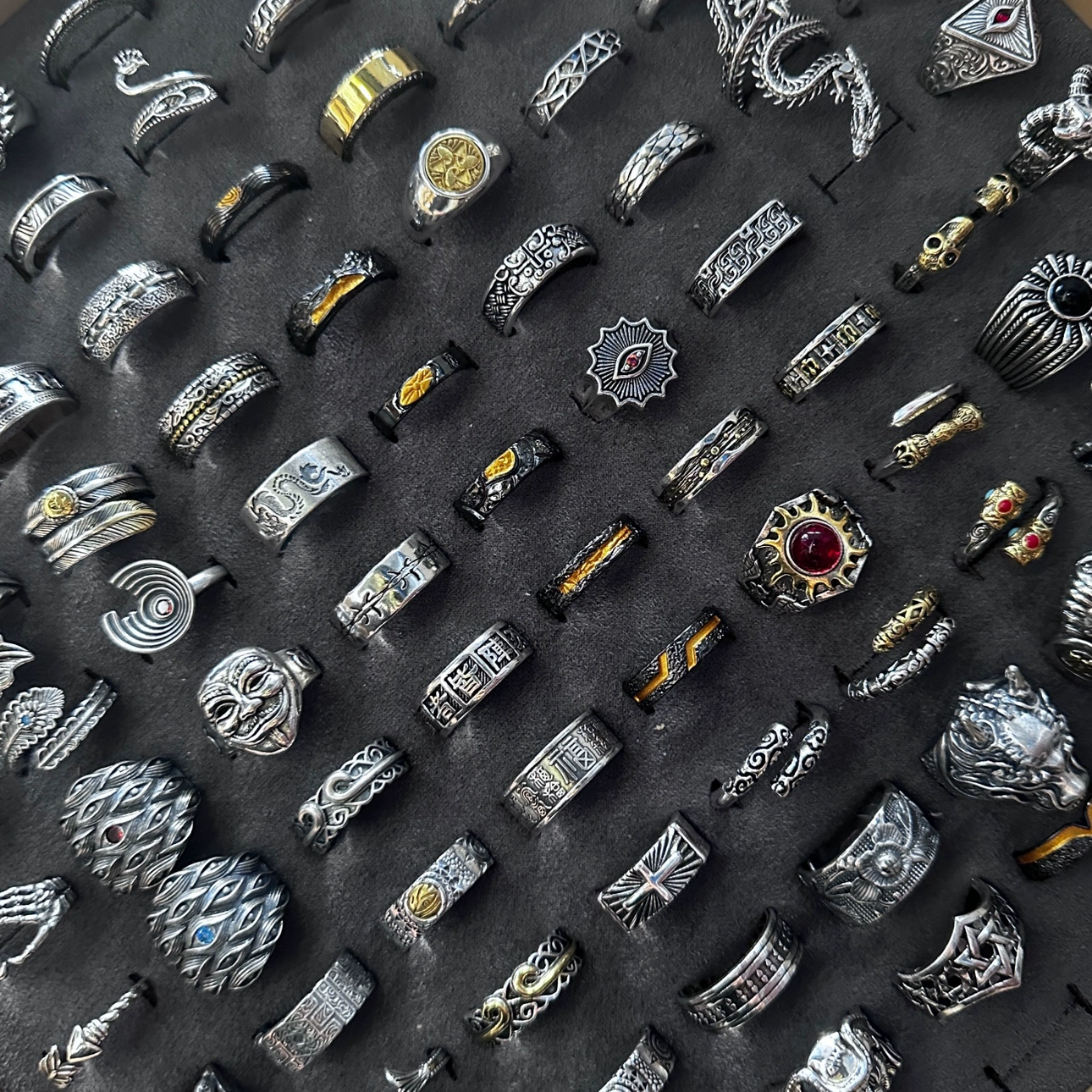 Ретро регулируемое кольцо, открытая модель, light‑luxury с винтажными мотивами для указательного пальца