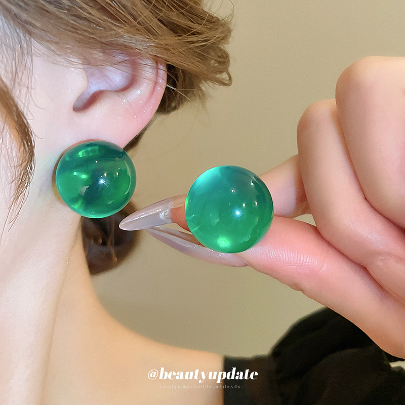 Pendientes de resina de bola transparente de color de dopamina de aguja de plata Pendientes de moda simple de estilo ins Pendientes de estilo literario femenino