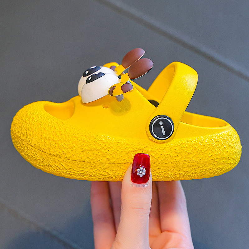 Sandalias infantiles EVA niñas de verano caricaturas lindas antideslizantes desgaste baño interior zapatillas de baño suave para niños