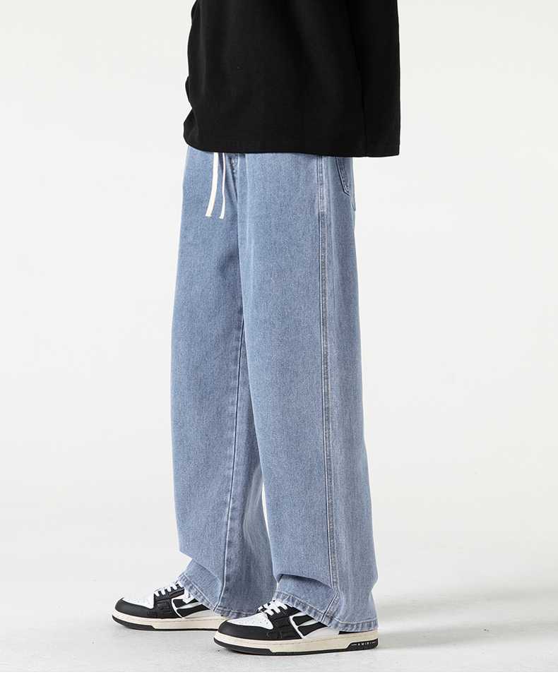 Men's Casual Wide-Leg Jeans - Outfit Inspiration