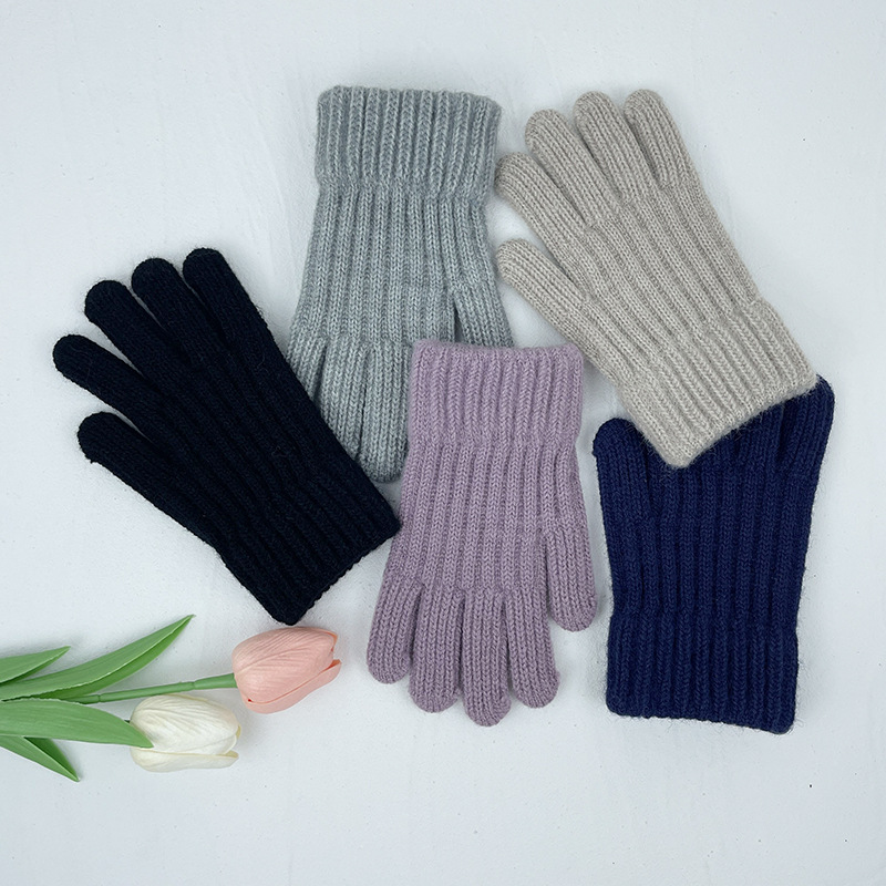 Children's gloves autumn and winter boys and girls cold-proof warm wool knitted student solid color finger Korean style gloves wholesale