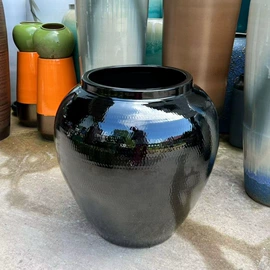 装饰花瓶;酒壶;陶瓷工艺品