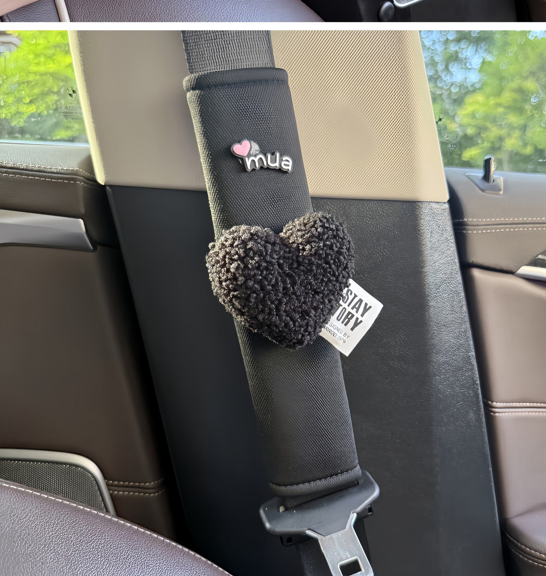 Seat Belt Shoulder Protector, Soft Anti-Wear Clothing, Breathable Anti-Strangle Shoulder Safety Belt Protective Cover, Universal Car Heart Decoration