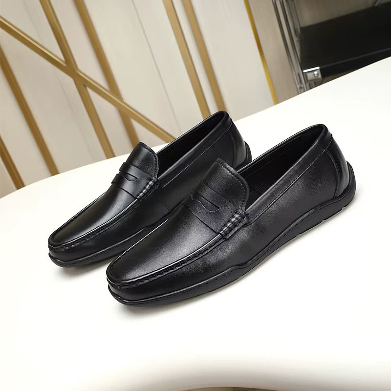 Новые мужские простые лоферы, повседневные кожаные туфли из натуральной кожи с мягкой подошвой, дышащие слипоны с круглым носком, удобные кожаные туфли без застежек.