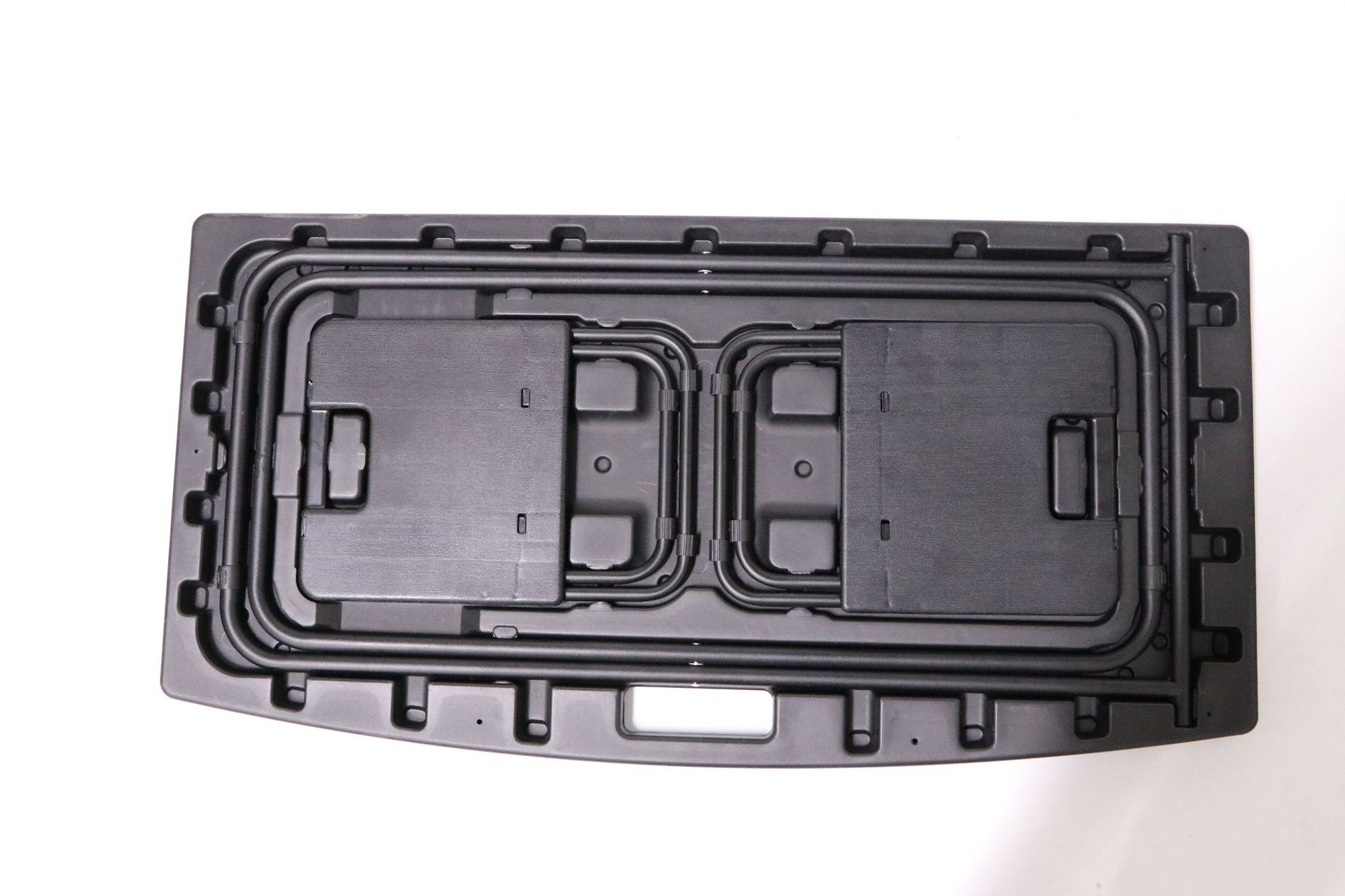 Suitable for intellectual R7 trunk small table board tail box unfolding table outdoor camping table board modified accessories car special