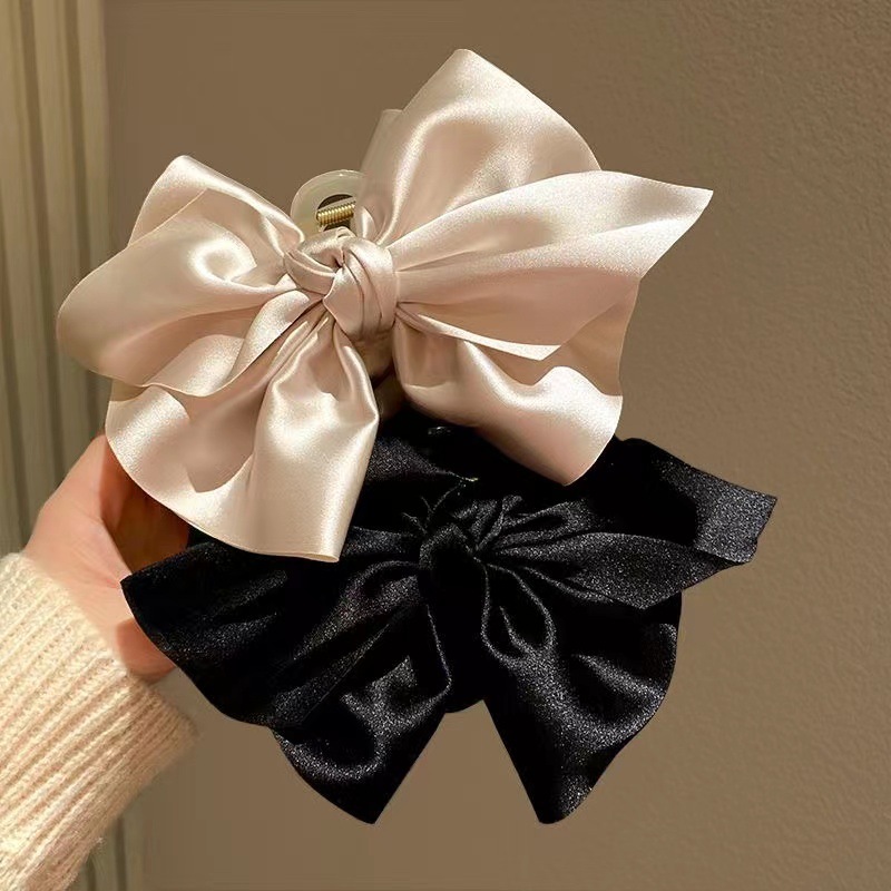 Women's Retro Bow Knot Cloth Hair Claws display picture 5