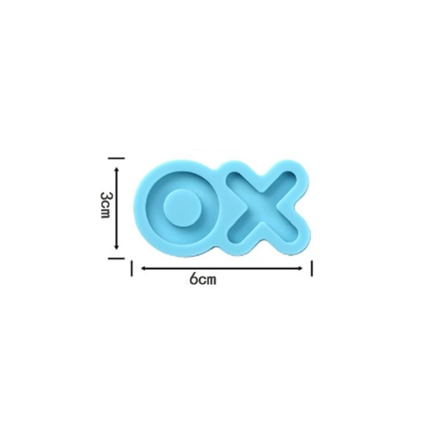 A025-2 XO chess piece