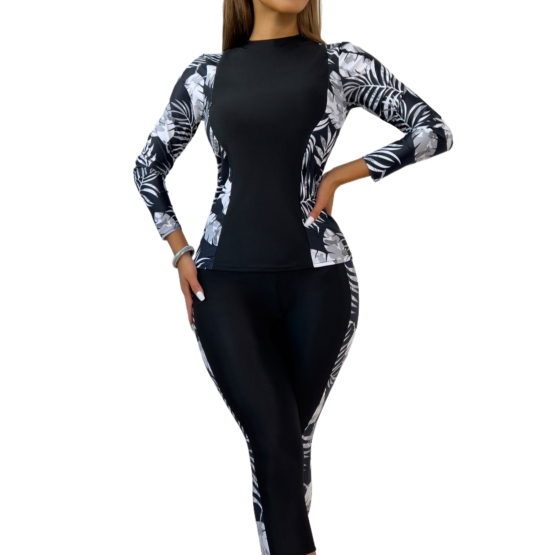 European and American plus size swimsuit women's new surfing suit Amazon sexy printed swimsuit women's split swimsuit Conservative