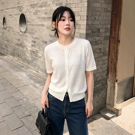 女式针织衫;连衣裙;女式羊毛衫
