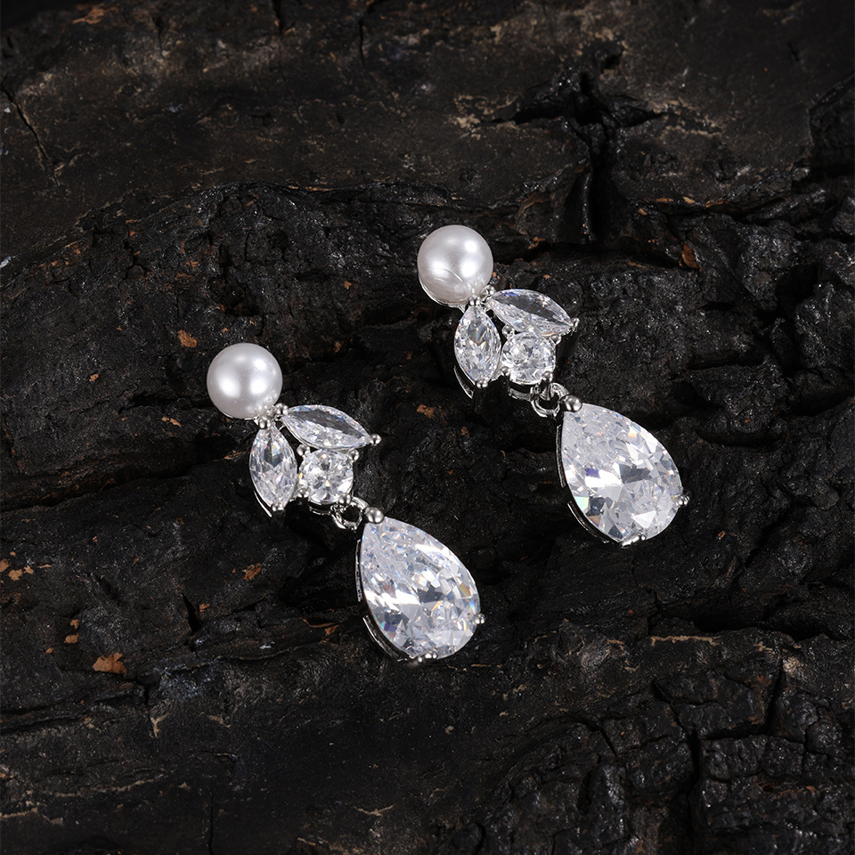 fashionable elegant earrings with zircon from pearl drop-shaped