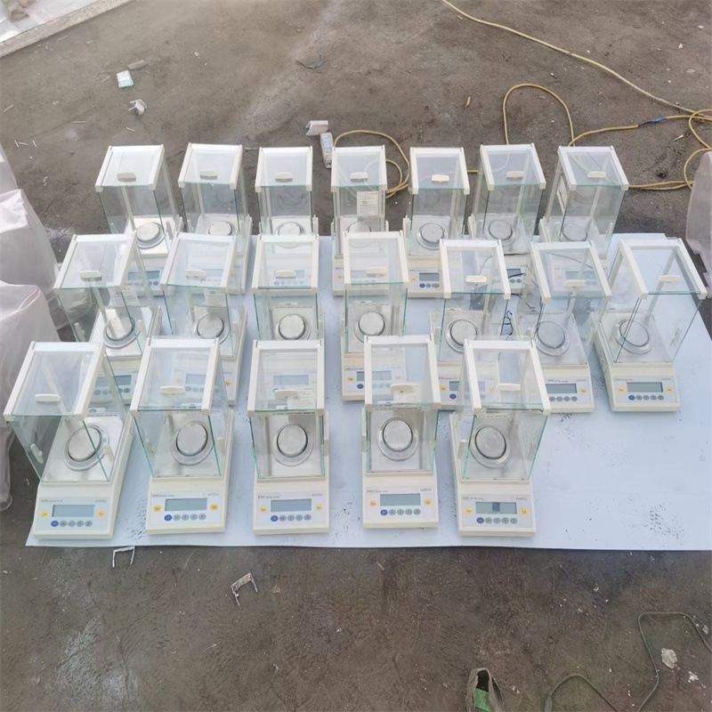 出售二手实验室电子天平 分析天平 万分之一电子天平 回收