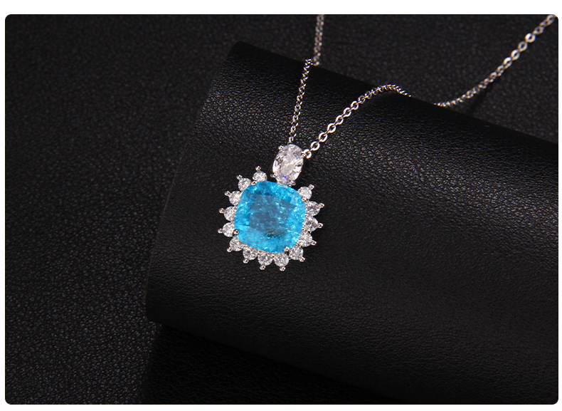 9g Weight Copper Pendant Material Zircon Inlay Material Pendant Necklace Classification Sweet Heart Shape Titanium Steel Copper Zircon Pendant Necklace In Bulk