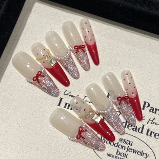 Art Wo [daughter of small incense] Yu beauty senior sense art Wo wear armor high goods nail art long senior sense white