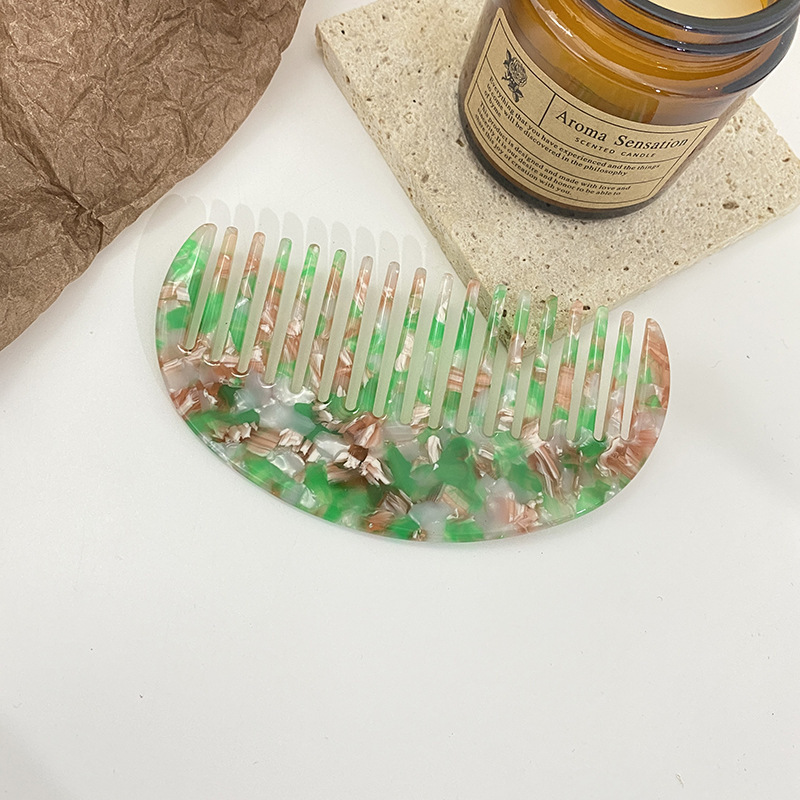 40g Weight Hair Combs Hair Accessories Type 1 Piece Quantity Holiday, Daily Occasion Acetic acid sheets Material Geometric Pattern All Seasons Season Women's Gender Retro Style Retro Women's Geometric Acetic Acid Sheets Hair Combs 7