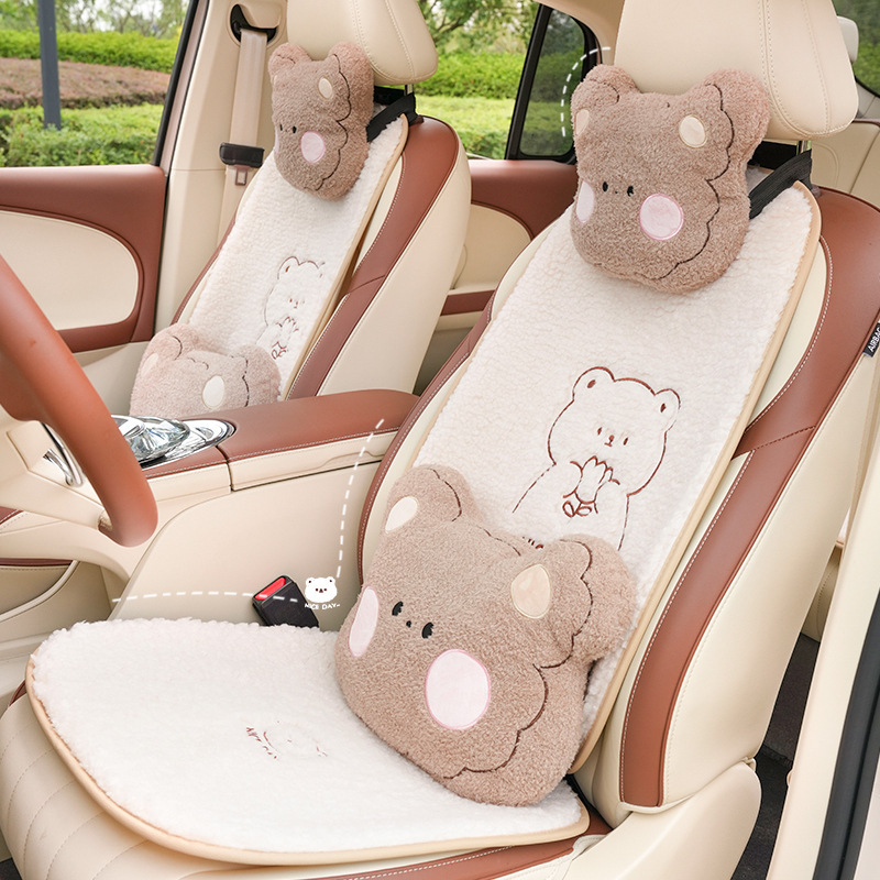 車の座布団秋の冬の高級感のぬいぐるみのかわいい熊の車の保温の座布団ネットのネットの赤いベルベットの車の座布団|undefined