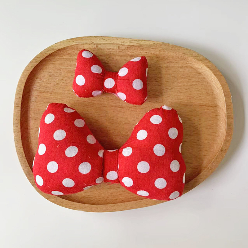 Hairgrip with bow