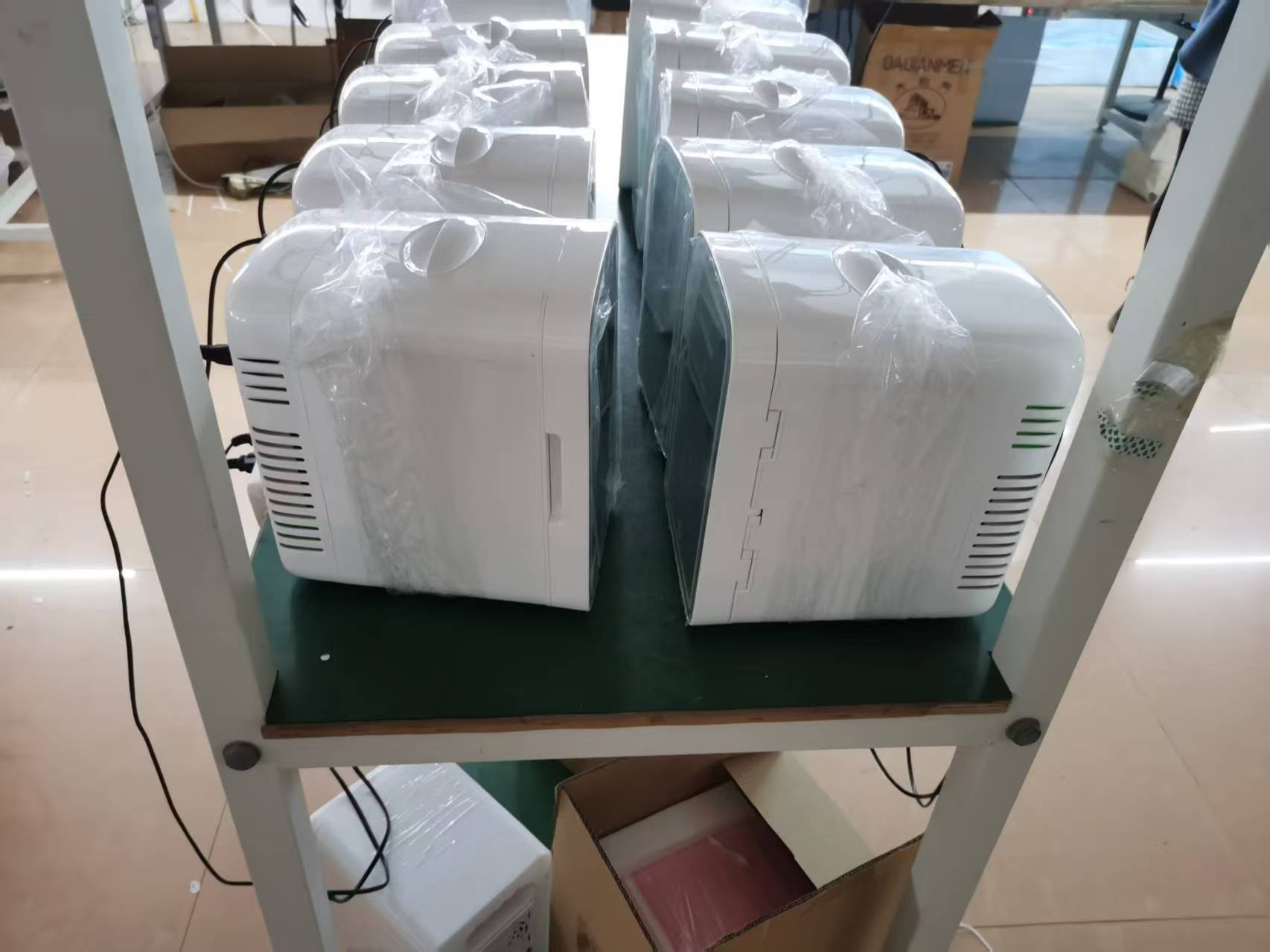 Cross-Border Export Popular Mini Beauty Refrigerator Led Light Makeup Mirror Car Home Refrigeration 4L6L