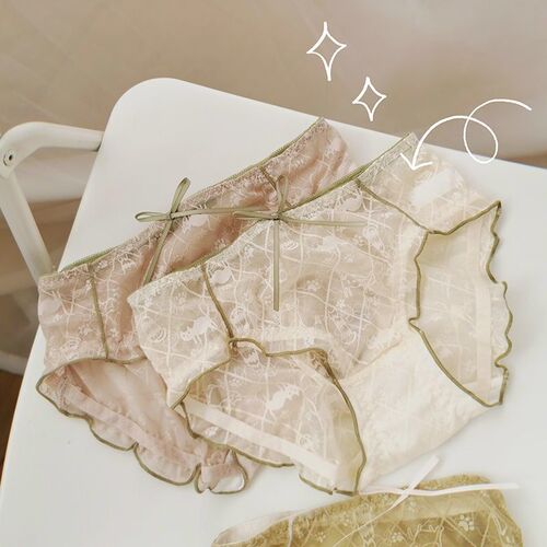 3 Lace Sexy Hollow Out Panties Women Summer Thin Waist Lift Hip Japanese Sweet Girl Ultra-Thin Triangle Pants 