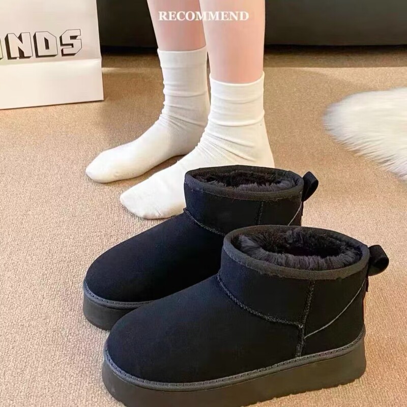 New winter style plush-lined, thickened, non-slip, large-size cotton shoes from the Northeast, factory-made, thick-soled, height-increasing, waterproof snow boots for women New winter style plush-lined, thickened, non-slip, large-size cotton shoes from the Northeast, factory-made, thick-soled, height-increasing, waterproof snow boots for women