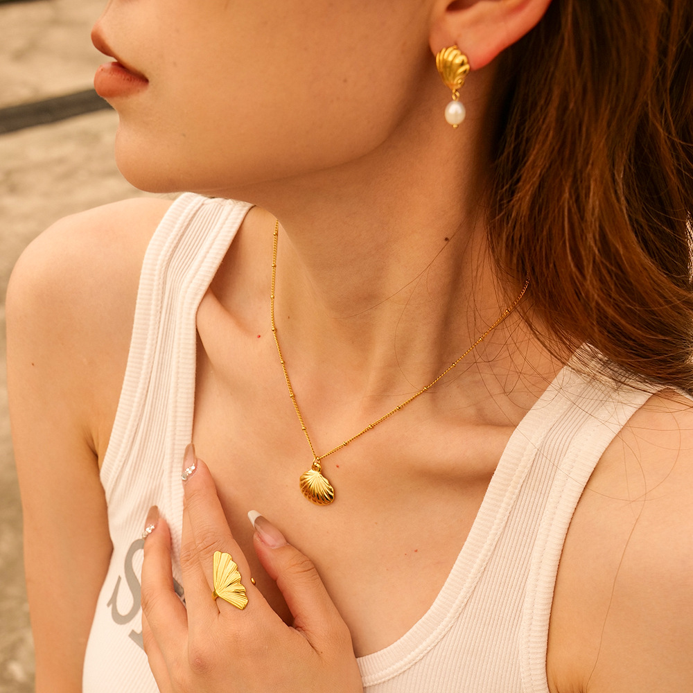 Wholesale Stainless Steel Necklace Casual Daily Style Shell Starfish Pendant Necklace