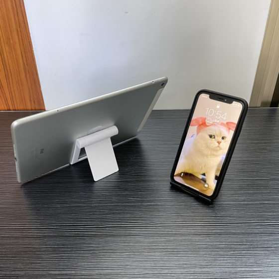 Mobile Phone Bracket Tablet Universal Desktop Multifunctional Lazy Folding Portable Chasing Play Watch Video Live Broadcast Bracket