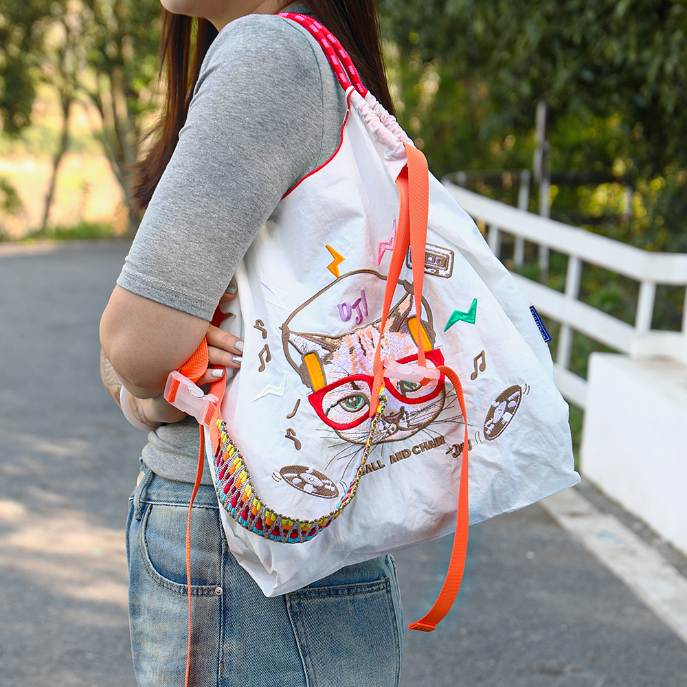 흰색·번개 고양이