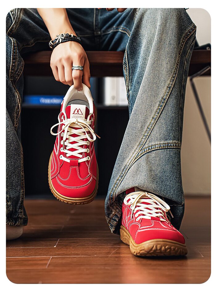 Giày sneaker nam cổ thấp mũi tròn rộng form Đức, đế bằng gót thấp 1–3 cm, dây buộc, phối màu trơn — Z8822 màu đỏ, Z8822 thẻ trắng, Z8822 thẻ đen chi tiết 17
