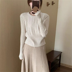 收腰设计感显瘦圆领针织打底衫秋冬新款高级感软糯内搭毛衣女上衣