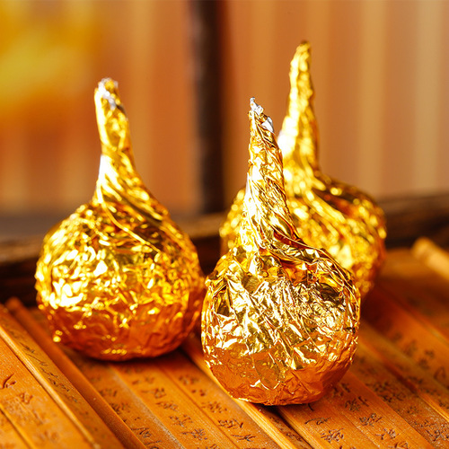 Black sesame balls, handmade nine-steamed, nine-tanned sesame balls, black beans, black rice and honey balls snacks