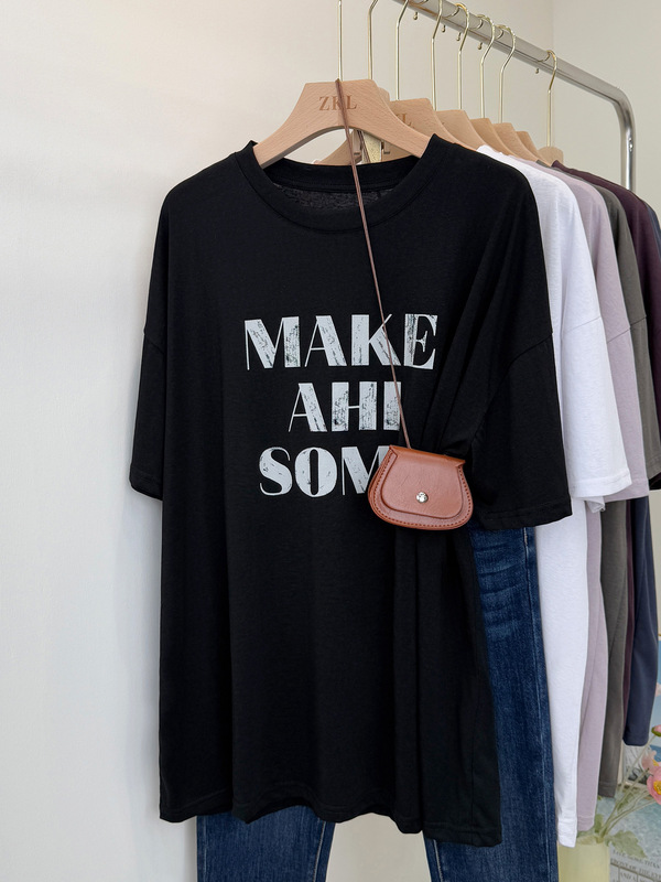 シャークパンツとミドル丈Tシャツを合わせてお尻をカバーする大きいバージョン半袖2025夏スノーフレークコットン通気性のある女性用ボトリングシャツ|undefined