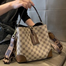 �߼���ͨ�ڴ��ˮͰ����Ů2025�¿��������Ůʿ����μ�б�����