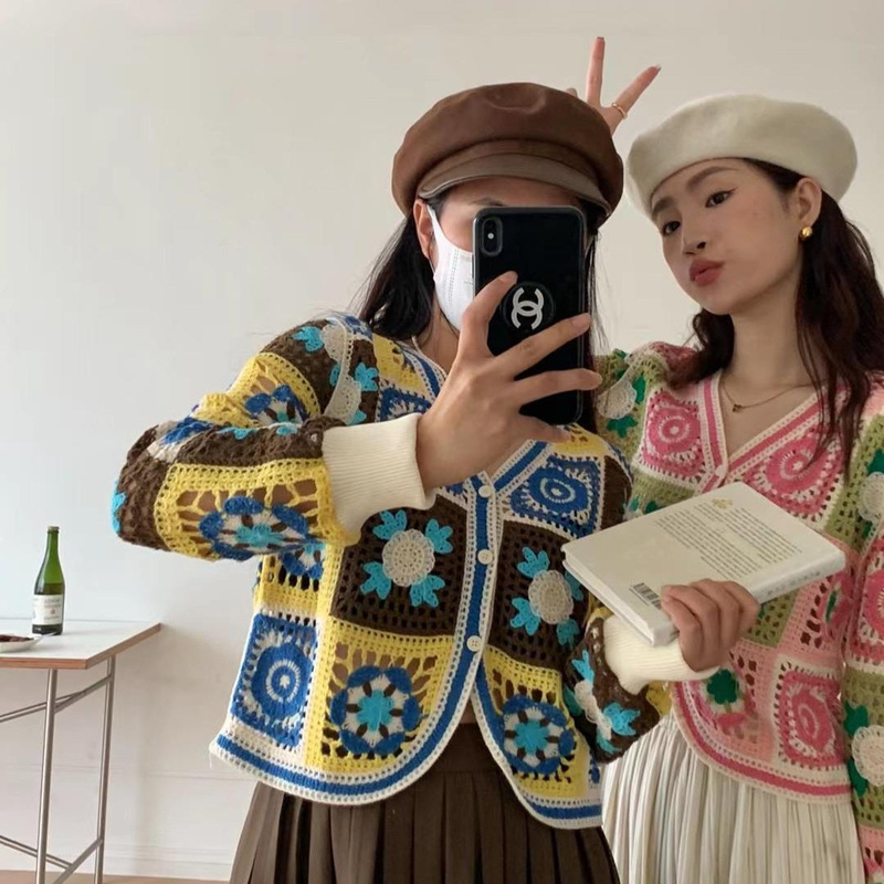Vintage Hollow Crochet Long-sleeved Sweater Loose Elegant Design Sense Single-breasted Ethnic Cardigan Top Women's Clothing Vintage Hollow Crochet Long-sleeved Sweater Loose Elegant Design Sense Single-breasted Ethnic Cardigan Top Women's Clothing