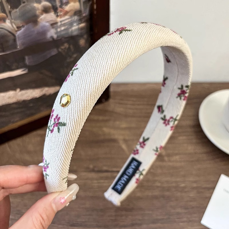 2025 nueva diadema de cabeza alta para mujer, lujo ligero, tarjeta de alta calidad, diadema de salida diaria de verano, pequeño paquete de cabello