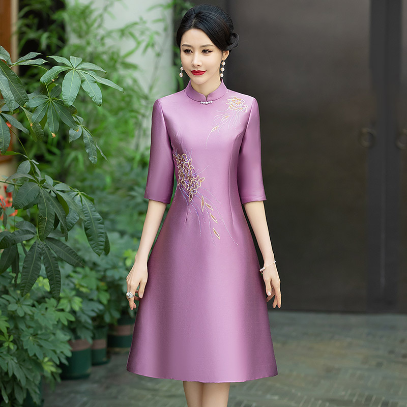 妈妈改良旗袍喜婆婆中袖连衣裙中年婚宴礼服2024年春季秋款