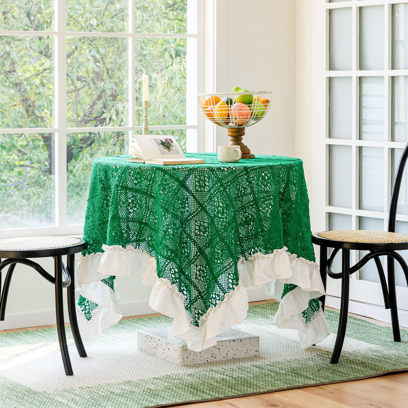 Crochet square plaid. green. white ruffle