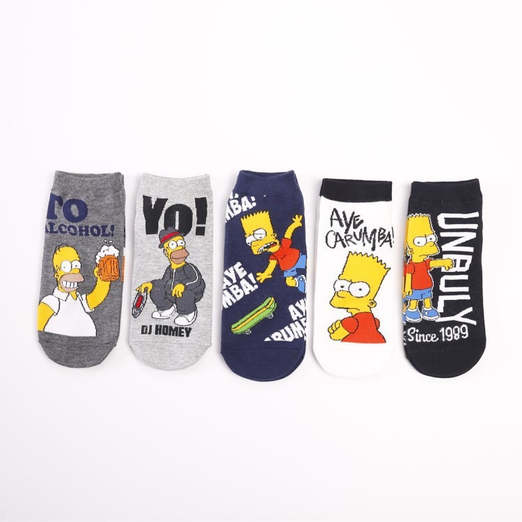 Calcetines de comercio exterior nuevos calcetines de dibujos animados lindos calcetines de mujer casuales coreanos calcetines cortos superficiales ventas directas