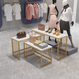 ���b��Ь��չʾ�����g�[��Ь�������ˮ̨��м��Ѝuչʾ̨�L����