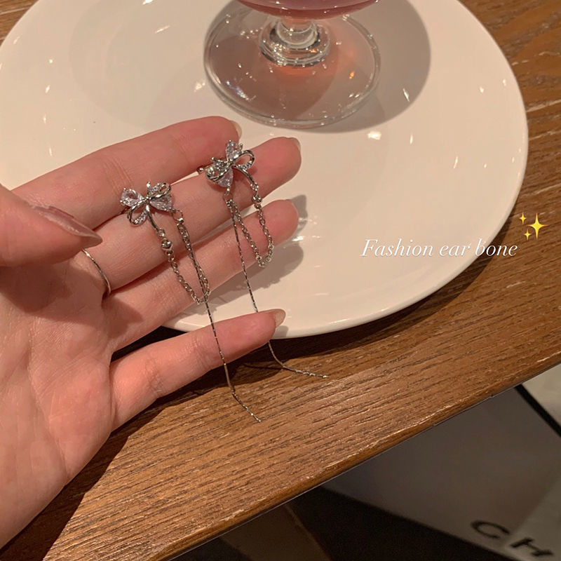 Arco de gama alta flash diamante borla larga oreja clip femenino verano diseño amor oreja hueso clip sin pendientes perforados moda