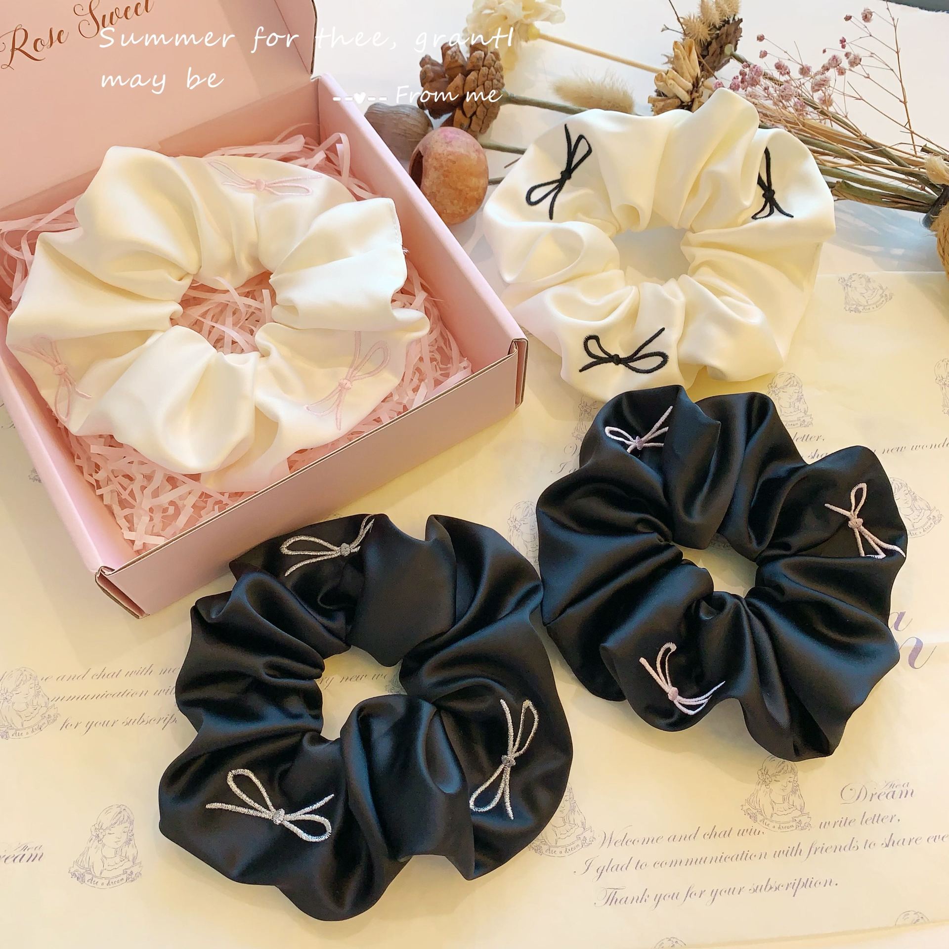 新款氣質溫柔緞面刺繡蝴蝶結大腸發圈氣質高級感黑白色扎馬尾髮飾