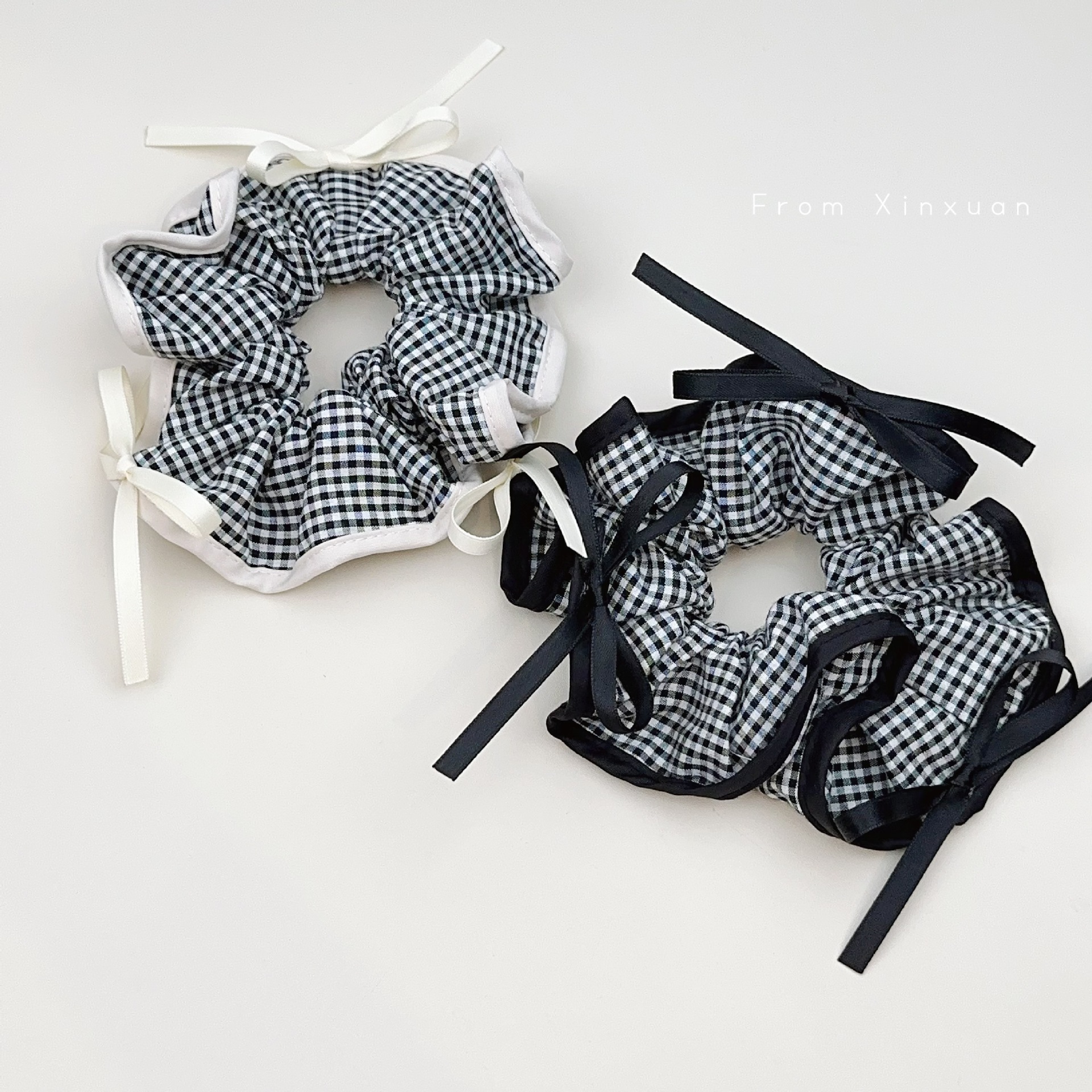 Scrunchie per capelli francese retrò a quadri con fiocco in tessuto_voghion.com